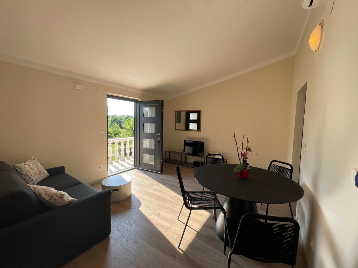 Apartmani Martina 포레치 외부 사진