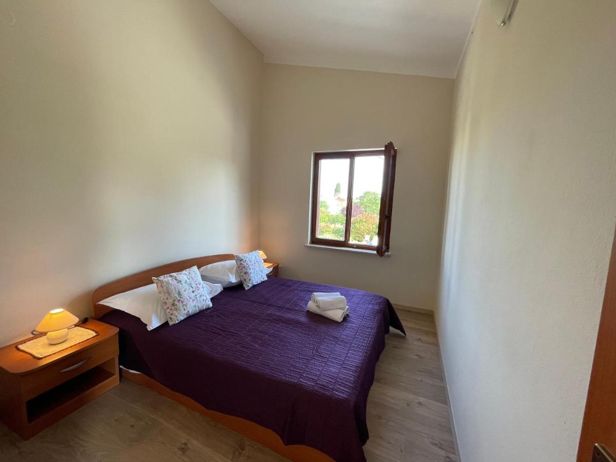 Apartmani Martina 포레치 외부 사진
