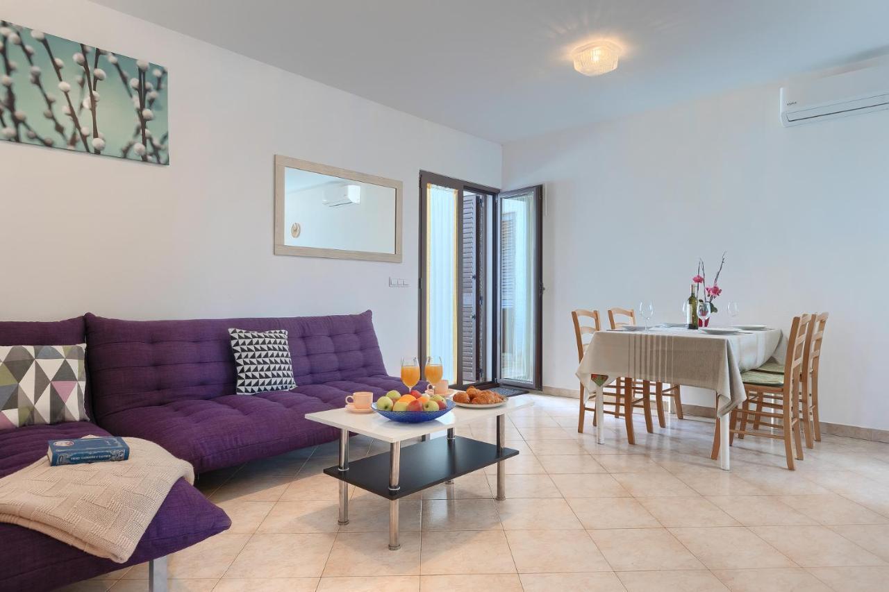Apartmani Martina 포레치 외부 사진