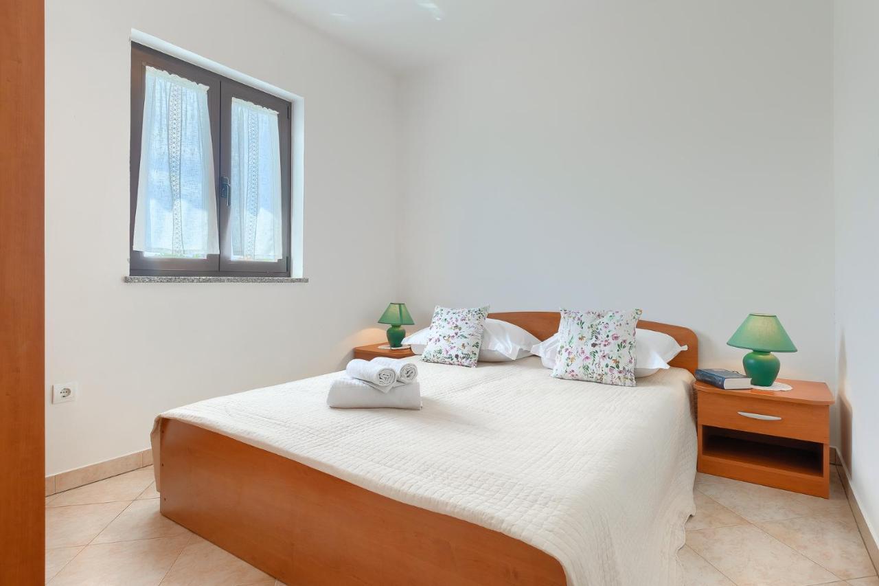 Apartmani Martina 포레치 외부 사진