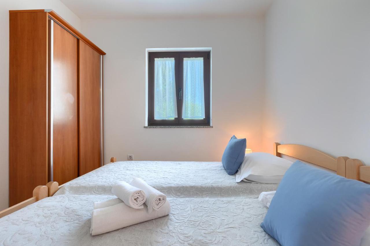 Apartmani Martina 포레치 외부 사진